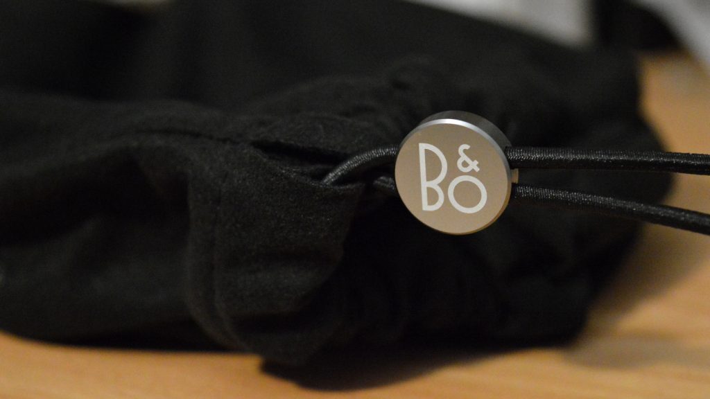 B&O Beoplay H9 Bag