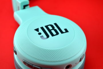 JBL E45BT Ear Cup