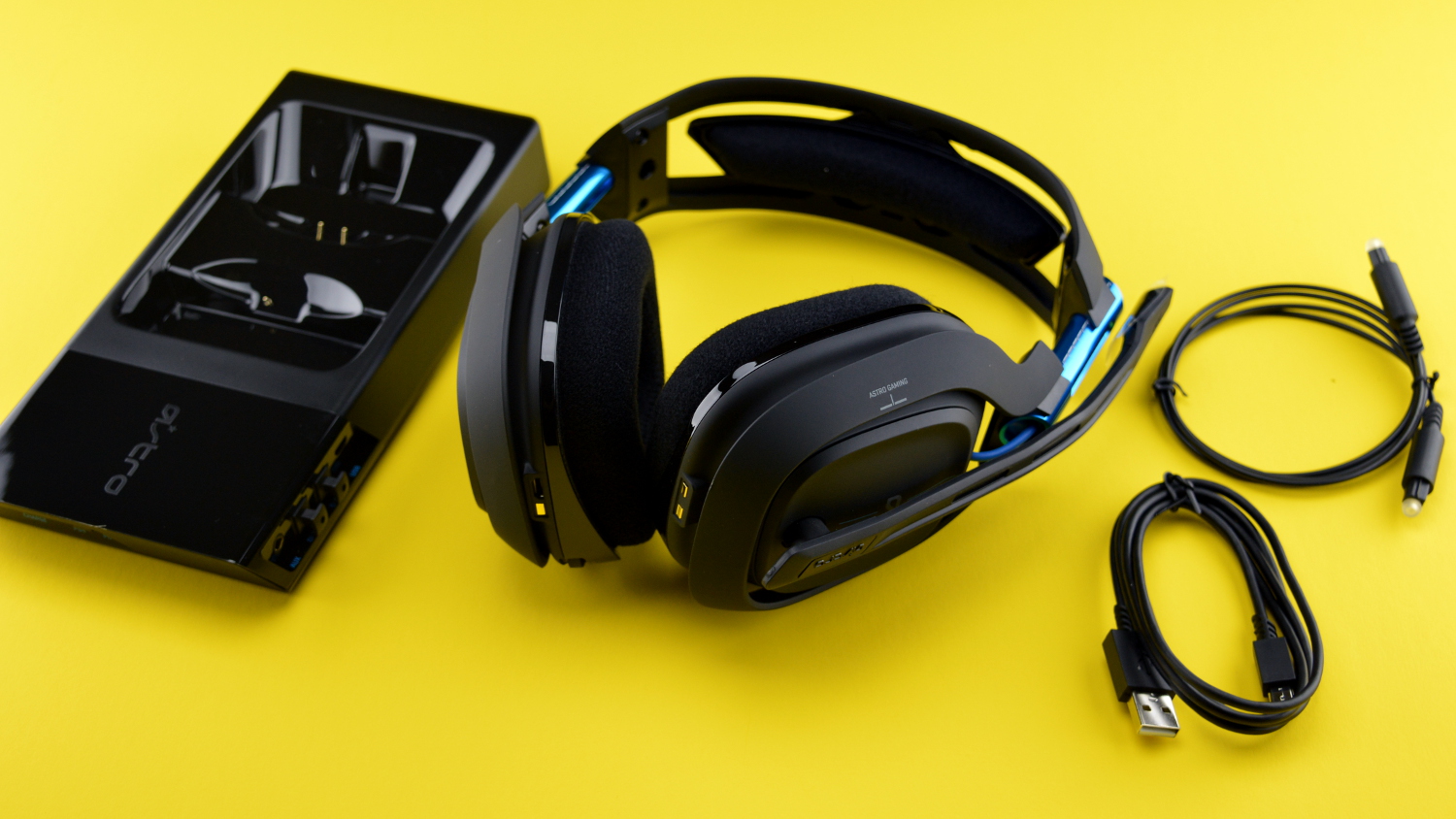 ASTRO Gaming A50 Wireless Dolby 7.1 Surround Sound Gaming Headset REVIEW -  MacSources