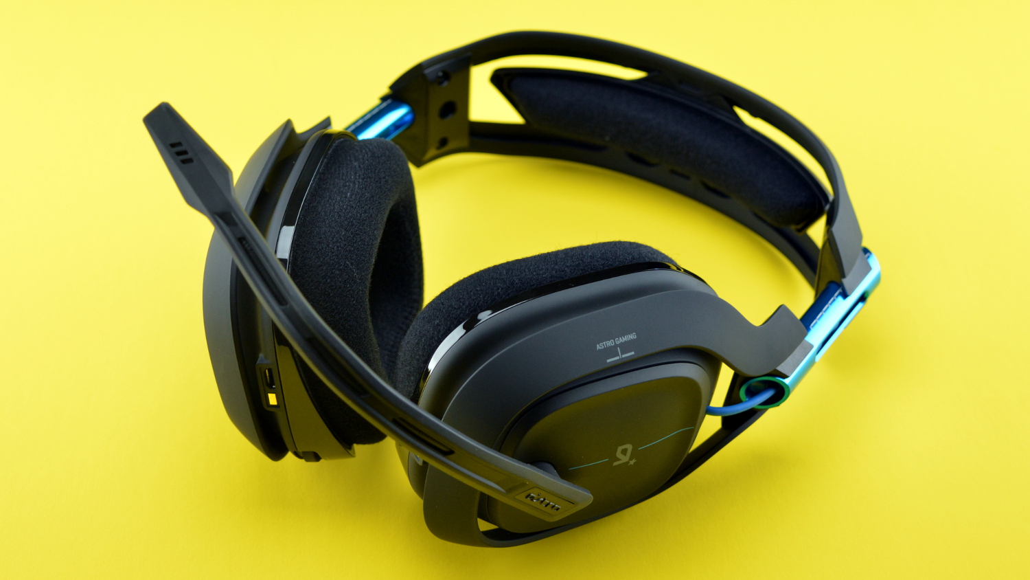 Astro A50 Wireless Gaming Headset Review Headphone Review