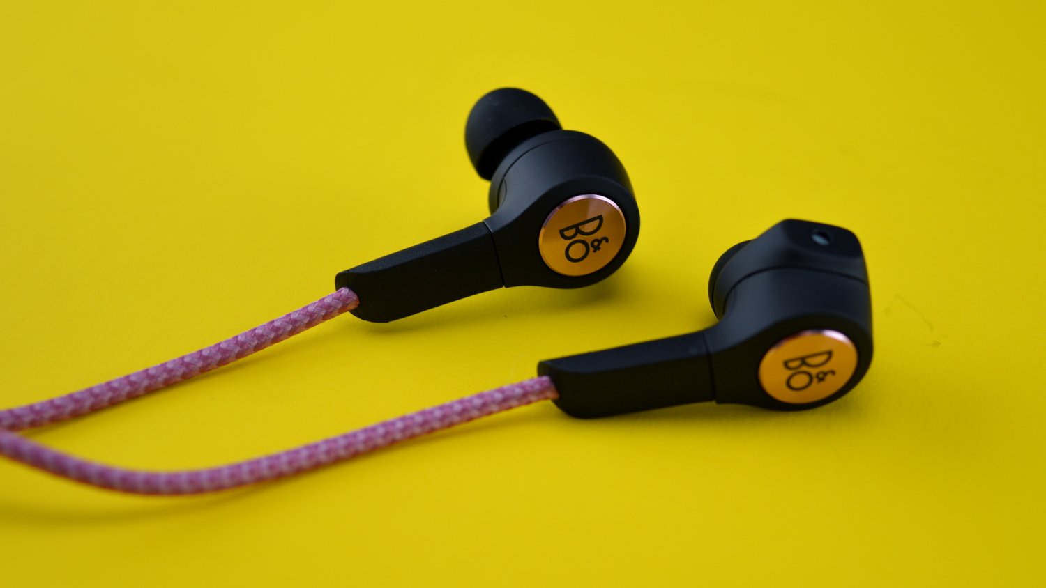 B&O Beoplay H5 Wireless Headphones Review - Headphone Review