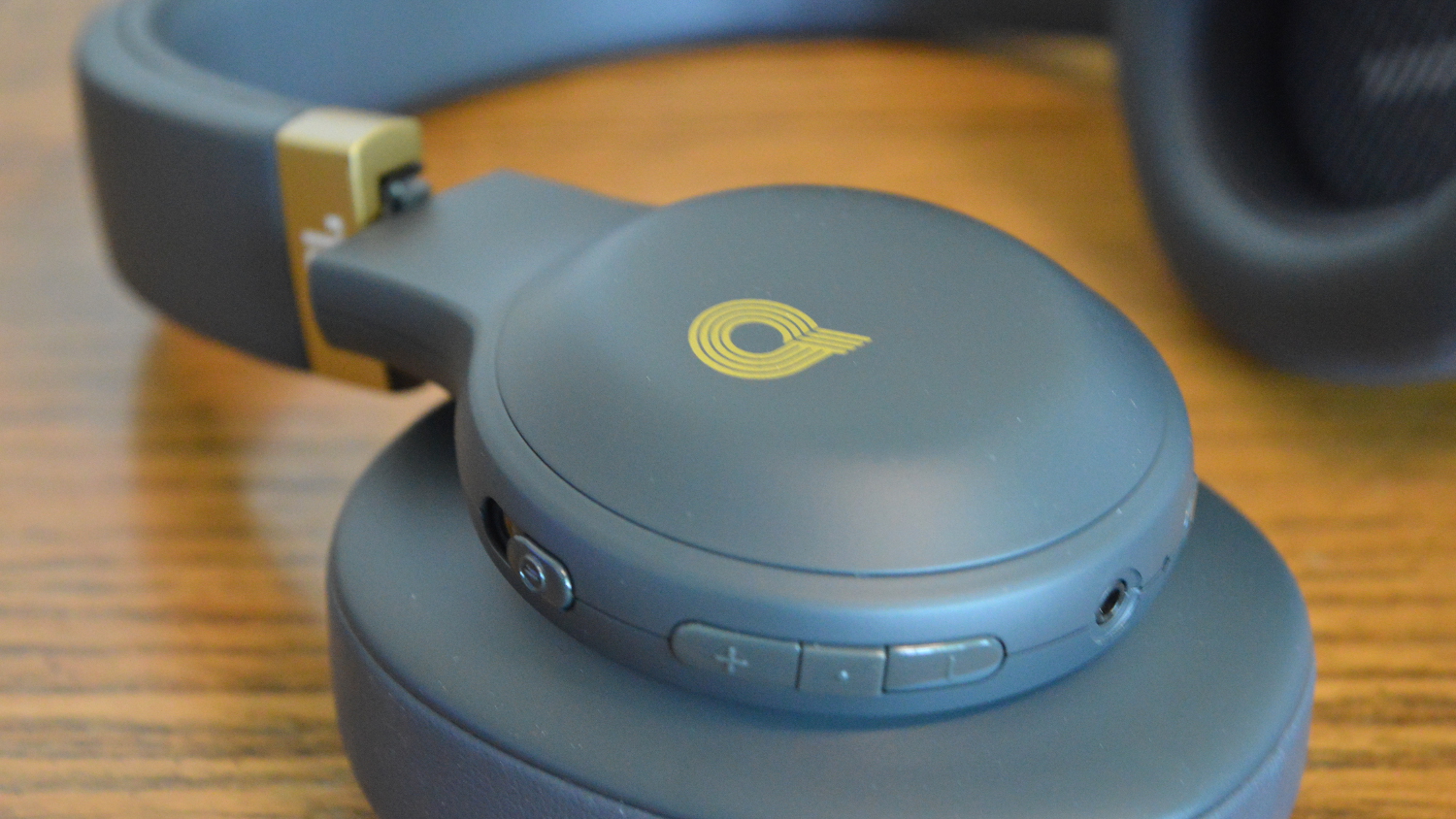 JBL E55BT Quincy Edition Headphones Review Headphone Review