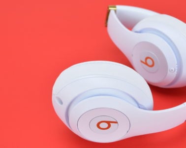 Beats Studio 3 Wireless Half Fold