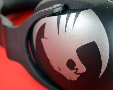 Roccat Khan Pro Logo