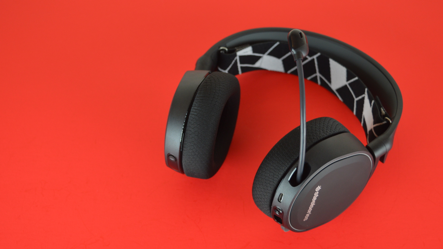 Steelseries arctic 3 bluetooth обзор