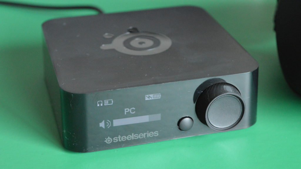 SteelSeries Arctis Pro Wireless Transmitter