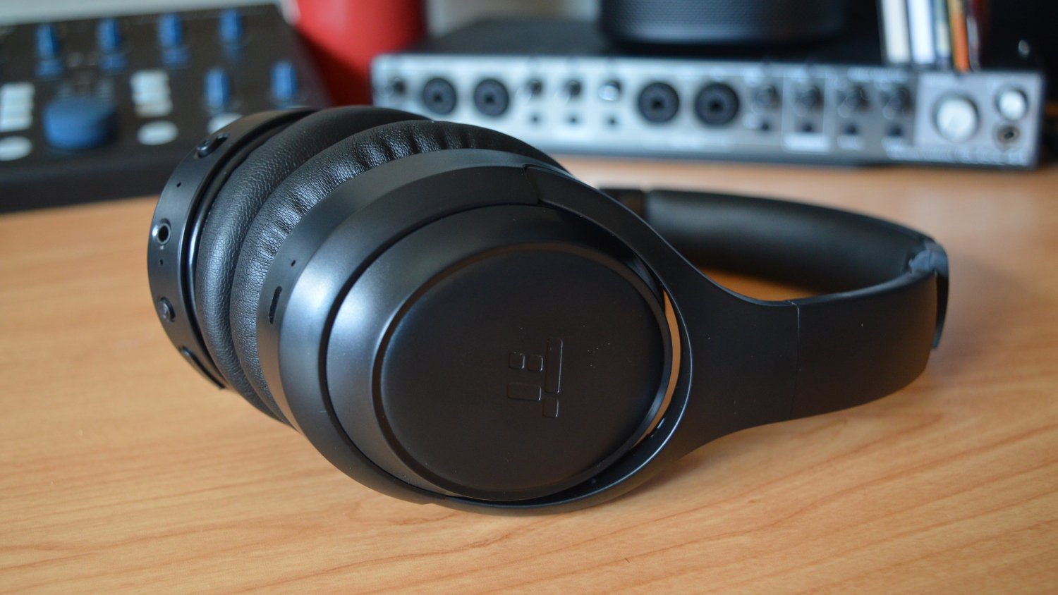 2019 TaoTronics Active Noise Cancellation Headphones Review