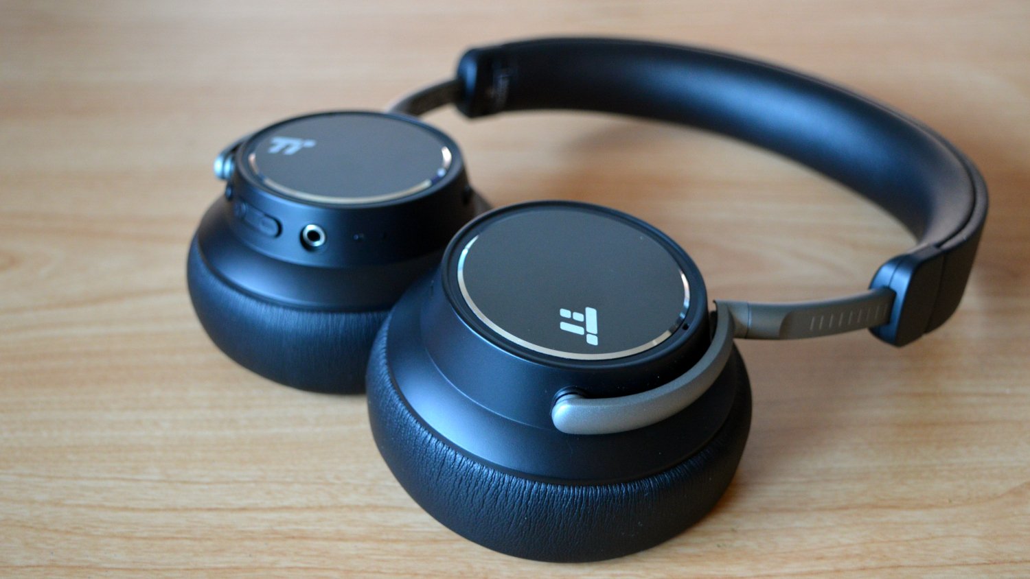 TaoTronics TTBH046 Noise Cancelling Headphones Review