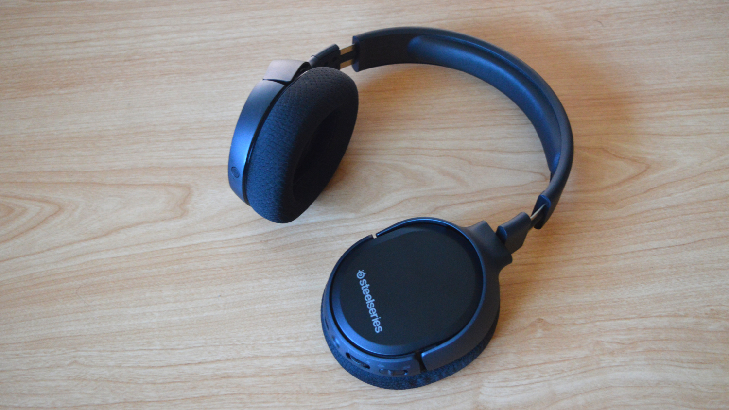 Steelseries Arctis 1 Wireless Review Headphone Review
