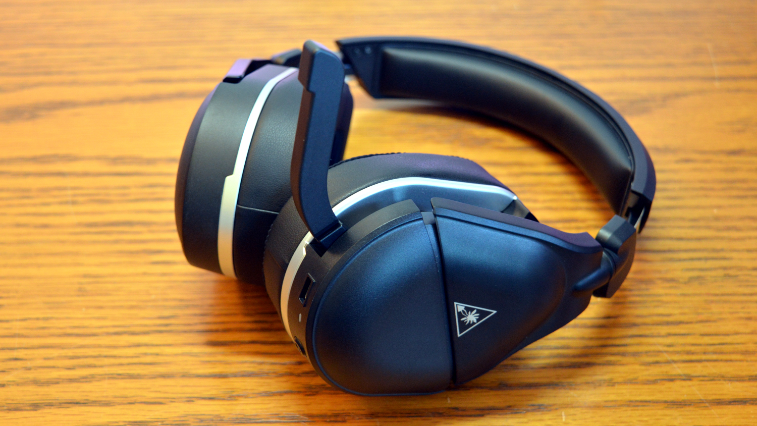 Turtle Beach Stealth 700 Gen 2 Gaming Headset Review Headphone Review